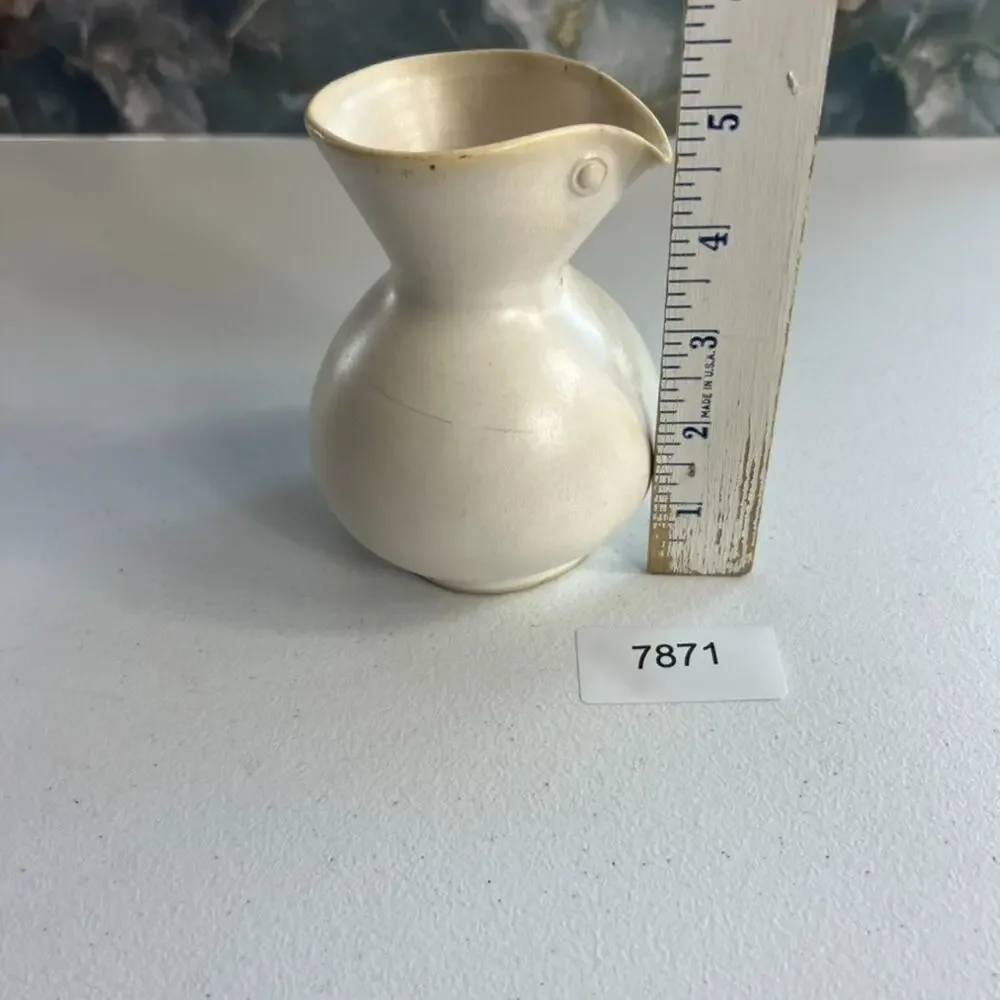Studio Art Pottery Pitcher Handmade Ivory Stoneware Speckled Signed I.V.I